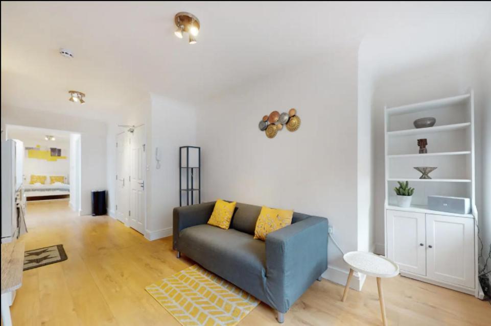 New Spacious 1 Bed Studio Flat In Aldgate Apartment London Bagian luar foto